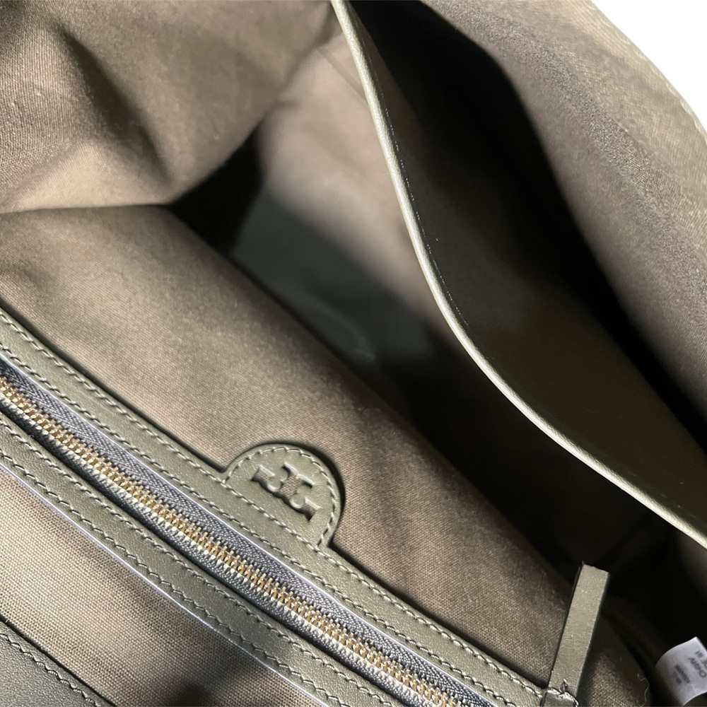 Tory Burch Olive Leather Tote - Picture 5 of 5
